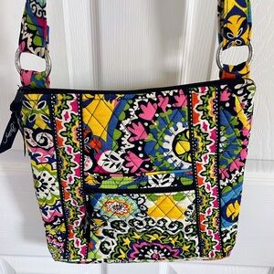 Like New! Vera Bradley Hipster Purse in Rio Pattern